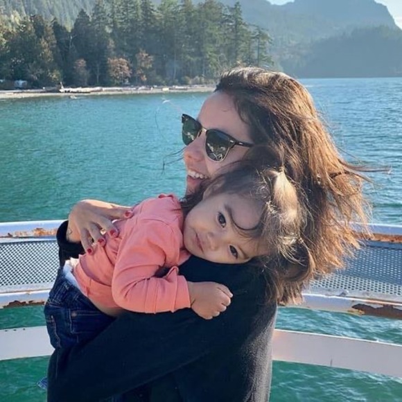 Meet your Posher, Marina - Picture 1 of 1